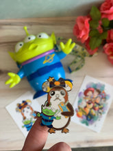 Load image into Gallery viewer, Toy Story Porg Pin
